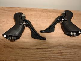 Újszerű Ultegra 8020 fékváltókarok 2×11 ST-R8020 Országúti / Gravel / Triatlon Alkatrész, Országúti Fék / Fékváltókar mechanikus használt ELADÓ
