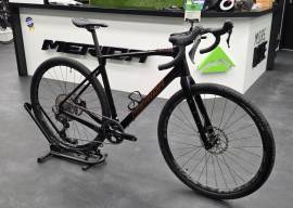MERIDA Silex 7000 M Fekete/Arany teszt kerékpár  Gravel / CX Shimano GRX disc brake used For Sale