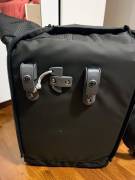 Kerékpáros oldaltáska/hátizsák Kerékpáros hátizsák, 27 l, fényvisszaverő Hátizsák / Táska nem használt ELADÓ