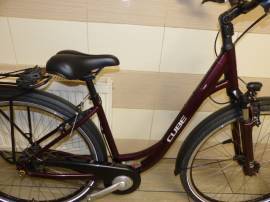 CUBE 8 seb.agyváltós,agydinamós trekking,újszerű,46cm Trekking/cross v-fék használt ELADÓ