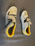 Shimano ME3 MTB cipő 47-es méret Shimano ME3 Cipő / Zokni / Kamásli 47 MTB nem használt férfi/unisex ELADÓ