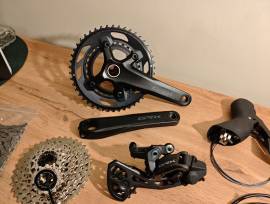 Új GRX 610 teljes szett 2×12 GRX 610 Országúti / Gravel / Triatlon Alkatrész, Országúti Fék / Fékváltókar mechanikus nem használt ELADÓ