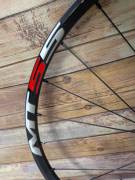 Shimano MT55 Disc 26 centerlock-os első kerék! Shimano MT55 Disc 26  Mountain Bike Alkatrész, MTB Kerék / Felni / Gumi 26" belsős használt ELADÓ