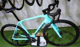 BIANCHI IMPULSO CARBON GRAVEL 2x12 2025 0km 53 és 55 Gravel / CX tárcsafék nem használt ELADÓ