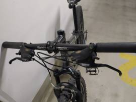 TREK 3900 Mountain Bike 26" front suspension Shimano Alivio used For Sale