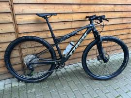 TREK Supercaliber 9.6 Gen1 2022 M/L Mountain Bike 29" össztelós / fully Shimano Deore használt ELADÓ