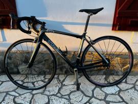 TREK Madone 4.5 Road bike Shimano 105 calliper brake used For Sale