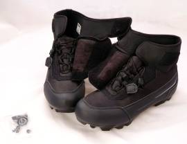 Téli FLR Defender kerékpáros cipő, méret: 43-44, erős felépítés, SPD LR Defender téli kerékpáros cipő Shoes / Socks / Shoe-Covers 43,5 MTB, Winter used male/unisex For Sale