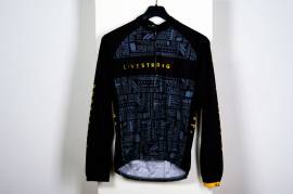 Őszi/téli hosszú ujjú kerékpáros mez és nadrág szett M/50 méret új Hosszú ujjú ruha szett Cycling Clothing M new / not used male/unisex For Sale