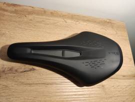 Új Fizik Terra Argo x3 nyereg  Fizik Terra Argo x3  Road Bike & Gravel Bike & Triathlon Bike Component, Road Bike Saddles & Seat Posts new / not used For Sale