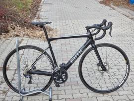 BMC 1,6 mfts BMC Teammachine Ultegra vagy Rival AXS  Road bike SRAM Rival eTap AXS disc brake used For Sale