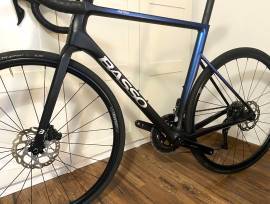 BASSO Astra Disc Di2 2x12sp. Road bike Shimano 105 Di2 disc brake used For Sale