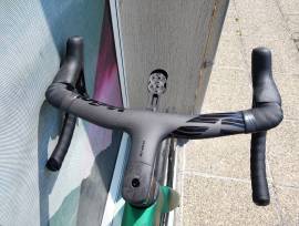 MERIDA REACTO 8000 IV3  SELYEM ÖRÖKZÖLD (FEKETE) ( (S,M) Országúti Shimano Ultegra Di2 tárcsafék új / garanciával ELADÓ