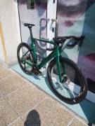 MERIDA REACTO 8000 IV3  SELYEM ÖRÖKZÖLD (FEKETE) ( (S,M) Országúti Shimano Ultegra Di2 tárcsafék új / garanciával ELADÓ