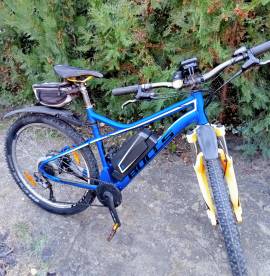 BULLS Bulls E-Bike Elektromos Mountain Bike 27.5"+ elöl teleszkópos Bosch használt ELADÓ