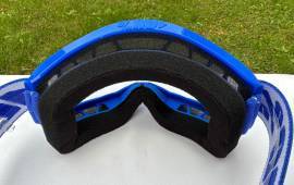 Új 100% Strata 2 kék, átlátszó lencsés DH/FR szemüveg, védőszemüveg 100% Strata 2 Eyewear / Sunglasses DH new / not used For Sale