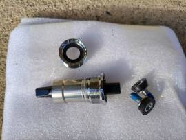 Fixi / Single Speed -négyszög monoblokk / középcsapágy, Csavarral- (Angol 68 mm x 1.37