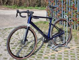 BMC 2022 BMC URS karbon verseny gravel 1*12 elektromos Gravel / CX SRAM Rival eTap AXS disc brake used For Sale