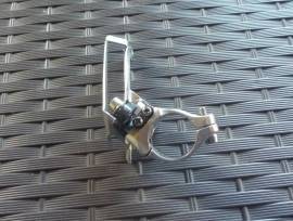 Shimano 105 első váltó bilincses eladó Shimano 105 Road Bike & Gravel Bike & Triathlon Bike Component, Road / Gravel Bike Derailleurs mechanical Shimano 105 used For Sale