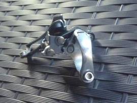 Shimano 105 első váltó bilincses eladó Shimano 105 Road Bike & Gravel Bike & Triathlon Bike Component, Road / Gravel Bike Derailleurs mechanical Shimano 105 used For Sale