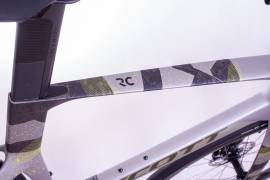 SCOTT 2 db ÚJ, 0 km-es SCOTT Foil RC 30 carbon (M és XL) Road bike SRAM Rival eTap AXS disc brake new / not used For Sale