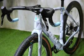 TREK FULL CARBON GRAVEL SRAM 1x12 XPLR Gravel / CX disc brake new / not used For Sale