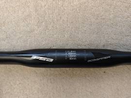 FSA Gossamer országúti kormány FSA Gossamer Road Bike & Gravel Bike & Triathlon Bike Component, Road Bike Handlebars / Stems / Grips used For Sale