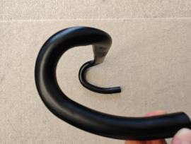 FSA Gossamer országúti kormány FSA Gossamer Road Bike & Gravel Bike & Triathlon Bike Component, Road Bike Handlebars / Stems / Grips used For Sale