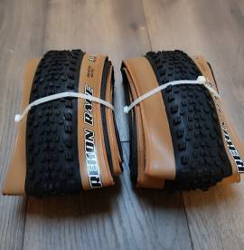 2db Maxxis Rekon Race 29X2.35 (60-622) MTB, exo, TL-ready, tanwall, kevlar, 776g Maxxis Rekon Race 29X2.35 (60-622) MTB Mountain Bike Alkatrész, MTB Kerék / Felni / Gumi belsős nem használt ELADÓ