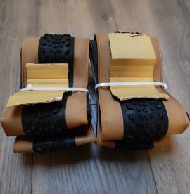 2db Maxxis Rekon Race 29X2.35 (60-622) MTB, exo, TL-ready, tanwall, kevlar, 776g Maxxis Rekon Race 29X2.35 (60-622) MTB Mountain Bike Alkatrész, MTB Kerék / Felni / Gumi belsős nem használt ELADÓ