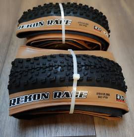 2db Maxxis Rekon Race 29X2.35 (60-622) MTB, exo, TL-ready, tanwall, kevlar, 776g Maxxis Rekon Race 29X2.35 (60-622) MTB Mountain Bike Components, MTB Wheels & Tyres w tube new / not used For Sale