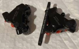 Új Shimano 105 R7170 hidraulikus tárcsafék Shimano 105 - R7170 Road Bike & Gravel Bike & Triathlon Bike Component, Road Bike Brakes & Brake Parts electronic Shimano 105 new / not used For Sale