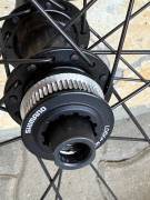 Orbea shimano új kerékszett. 32-es gumival Orbea Shimano Országúti / Gravel / Triatlon Alkatrész, Országúti  Kerék / Felni / Gumi 28" nem használt ELADÓ