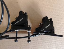 Shimano 105 hidraulikus E-H féknyereg pár BR-R7070 BR-R7070 Országúti / Gravel / Triatlon Alkatrész, Országúti Fék / Fékváltókar mechanikus Shimano 105 használt ELADÓ